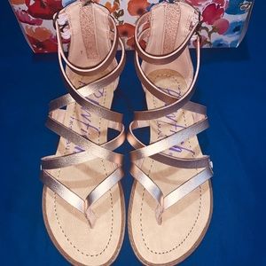 Brand New Rose Gold Sandals. Very Cute. Size:7